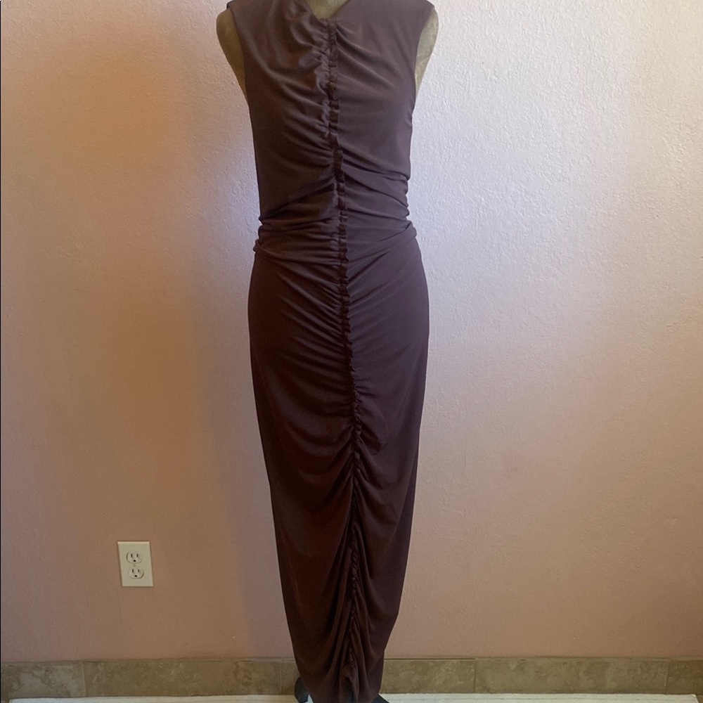 ZARA.Elegant Brown Sleeveless Dress